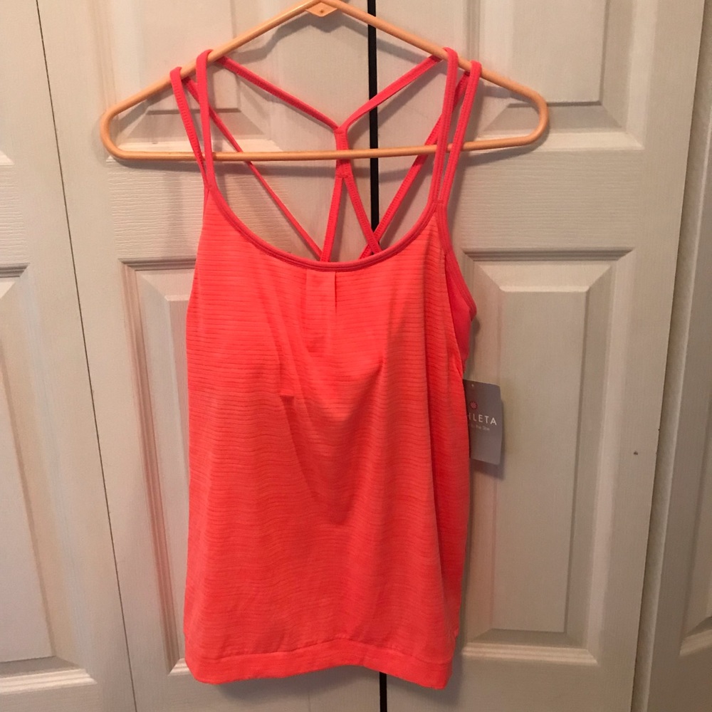 NWT Athleta Shadow Strip size S Tank